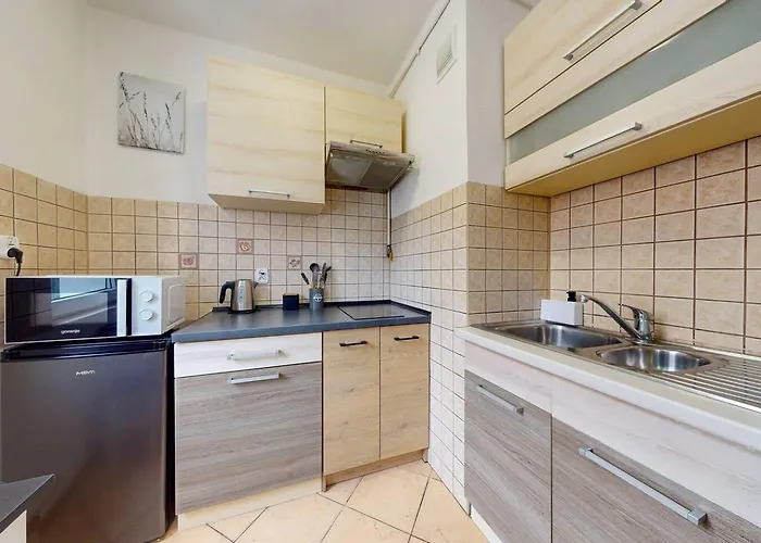 Magnolia Deluxe Center Anielewicza